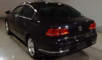 VOLKSWAGEN PASSAT 2012 full