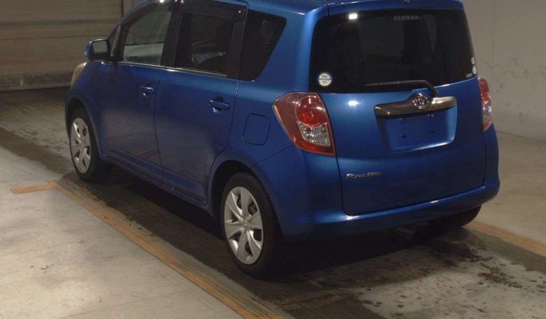 TOYOTA RACTIS 2010 full