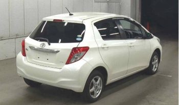 TOYOTA VITZ 2012 full