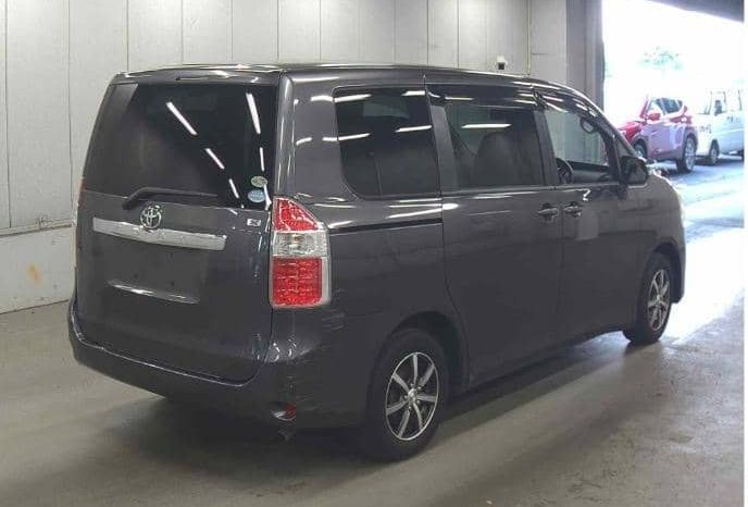 TOYOTA NOAH 2008 full