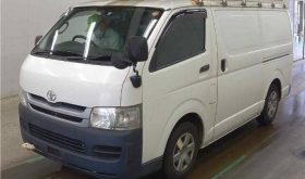 TOYOTA HIACE VAN 2009