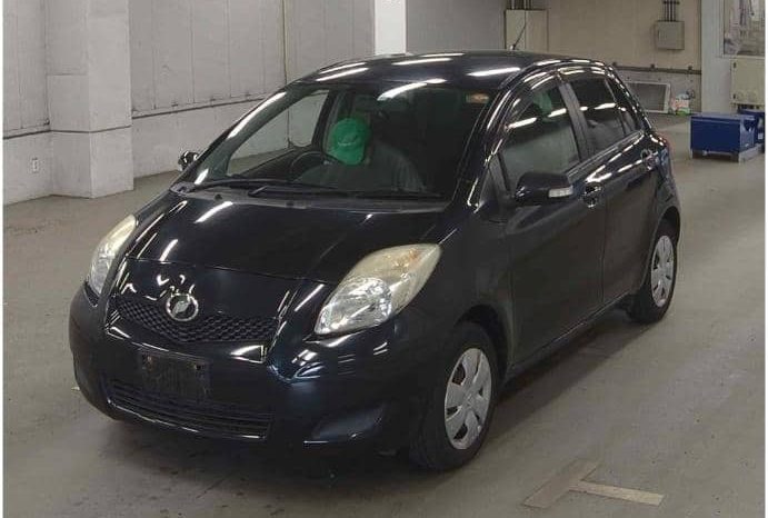 TOYOTA VITZ full