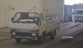 TOYOTA HIACE 1991