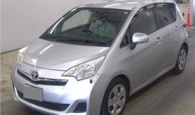 TOYOTA RACTIS 2013