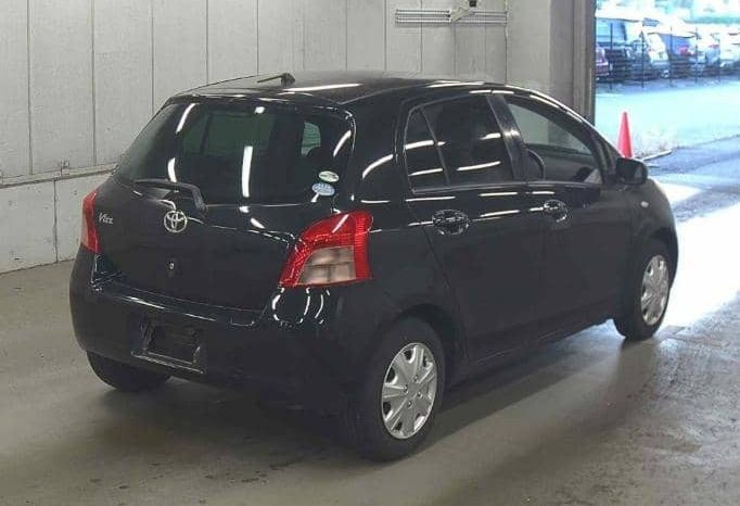 TOYOTA VITZ 2006 full