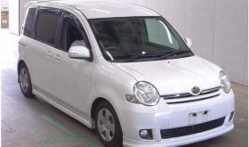 TOYOTA SIENTA 2008