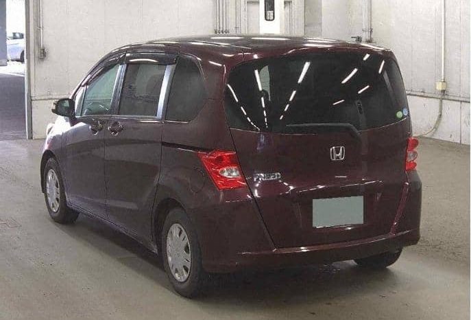 HONDA FREED 2011 full