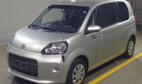 TOYOTA SPADE 2015