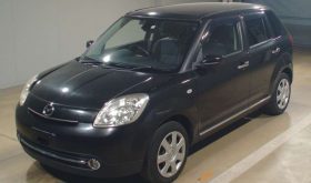 MAZDA VERISA 2010
