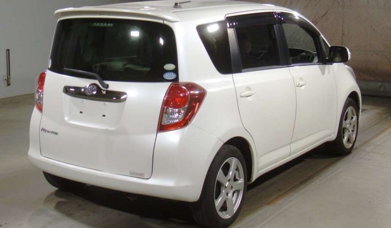 TOYOTA RACTIS 2010 full