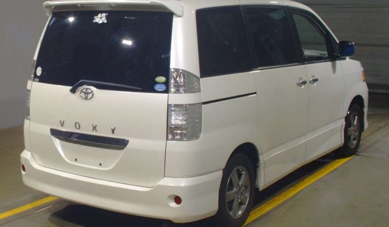 TOYOTA NOAH 2007 full