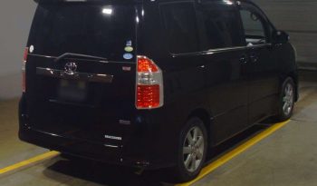 TOYOTA VOXY 2008 full