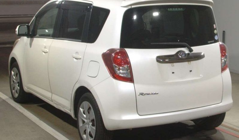 TOYOTA RACTIS 2010 full