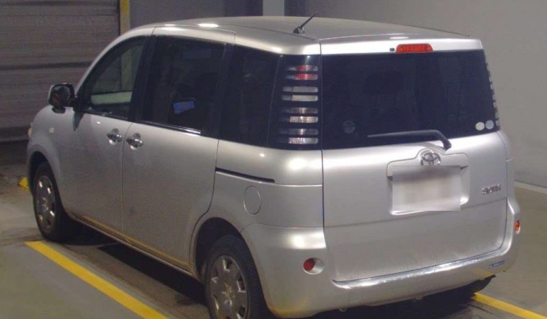 TOYOTA SIENTA 2006 full