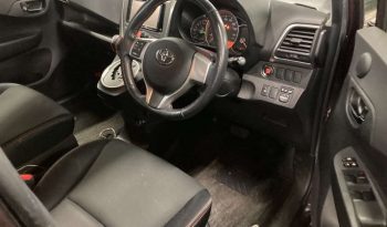 TOYOTA RACTIS 2011 full