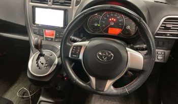 TOYOTA RACTIS 2011 full