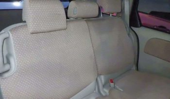 TOYOTA SIENTA 2012 full