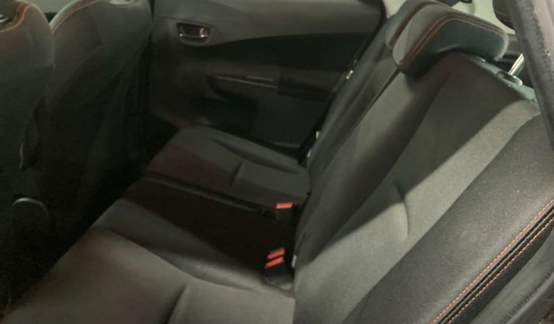 TOYOTA RACTIS 2011 full