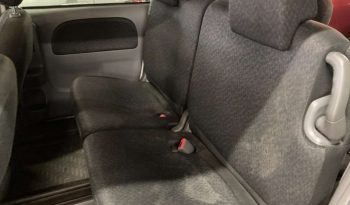 TOYOTA SIENTA 2011 full