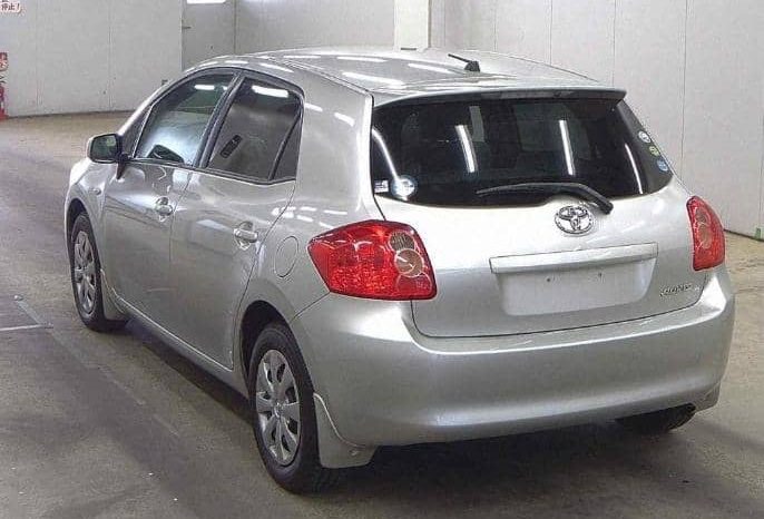 TOYOTA AURIS 2006 full