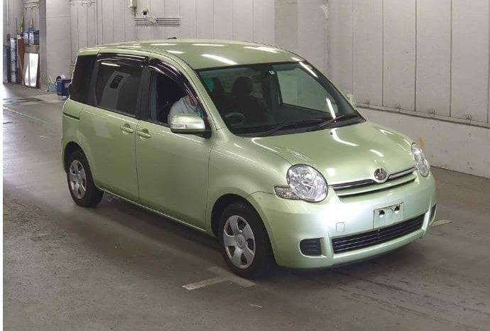 TOYOTA SIENTA 2008 full