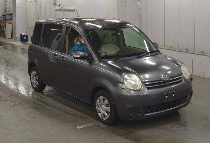 TOYOTA SIENTA 2007 full