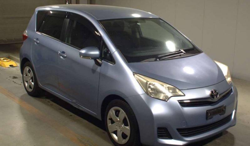 TOYOTA RACTIS 2011 full
