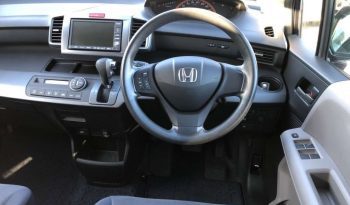 HONDA FREED 2010 full