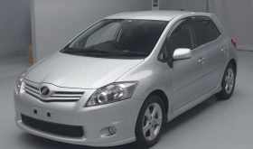 TOYOTA AURIS 2010