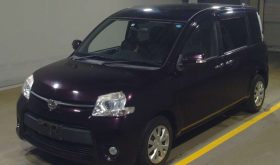 TOYOTA SIENTA 2011