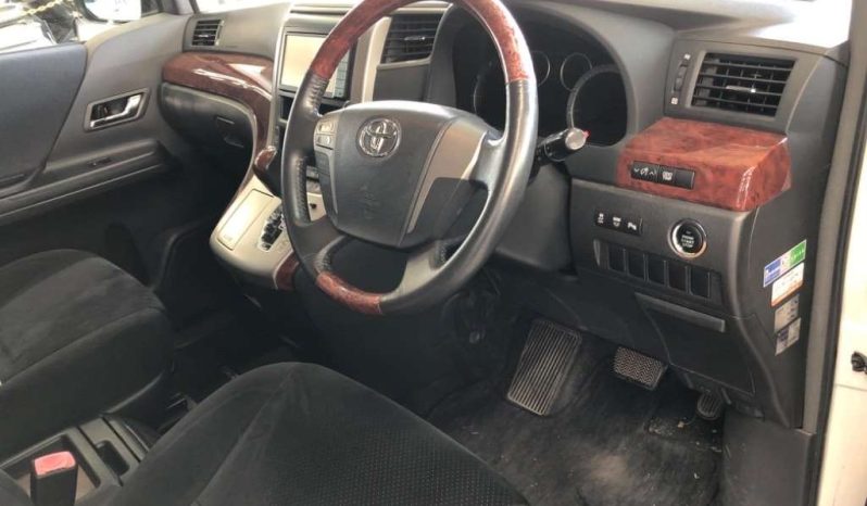 TOYOTA VELLFIRE full