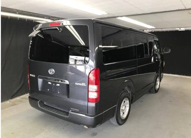 TOYOTA HIACE VAN 2006 full