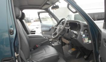 TOYOTA HIACE 2002 full