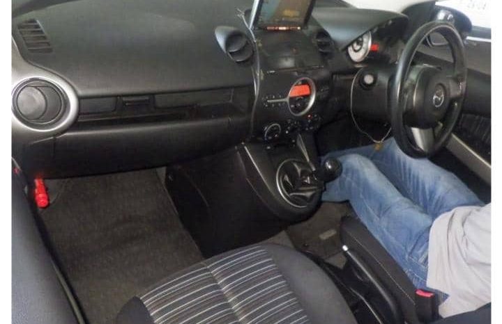 MAZDA DEMIO 2009 full