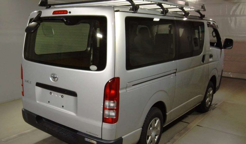 TOYOTA HIACE VAN 2017 full