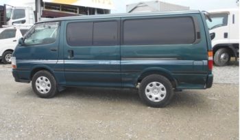 TOYOTA HIACE 2002 full