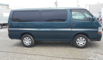 TOYOTA HIACE 2002 full