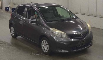 TOYOTA VITZ 2012 full