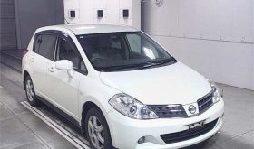 NISSAN TIIDA 2011