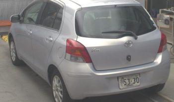 TOYOTA VITZ 2010 full