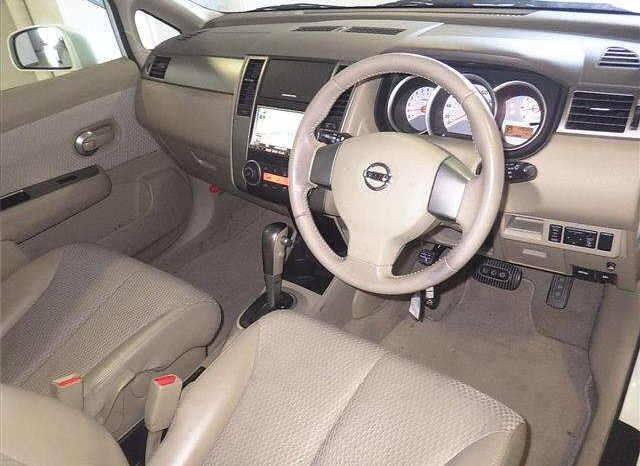 NISSAN TIIDA 2011 full