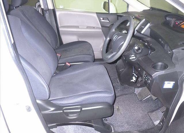 HONDA FREED 2010 full