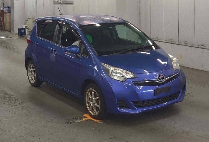 TOYOTA RACTIS 2011 full