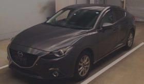 MAZDA AXELA HYBRID 2015