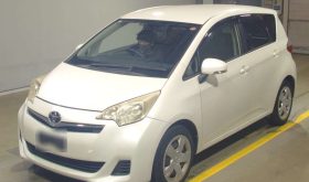 TOYOTA RACTIS 2012
