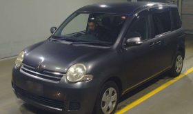 TOYOTA SIENTA 2008