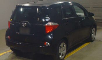 TOYOTA RACTIS 2011 full