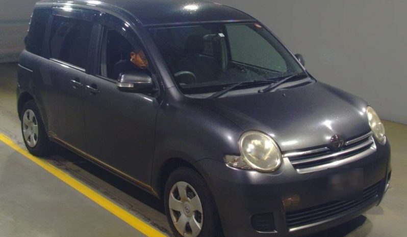 TOYOTA SIENTA 2008 full