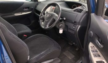 TOYOTA RACTIS 2009 full