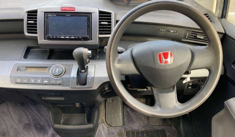 HONDA  FREED  2010 full